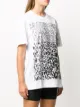 adidas by Stella McCartney تيشيرت بطبعة جلد الفهد