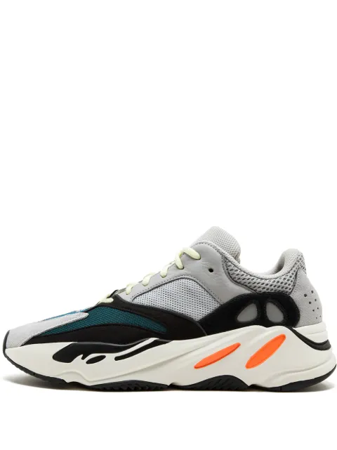 yeezy 700 wave runner farfetch