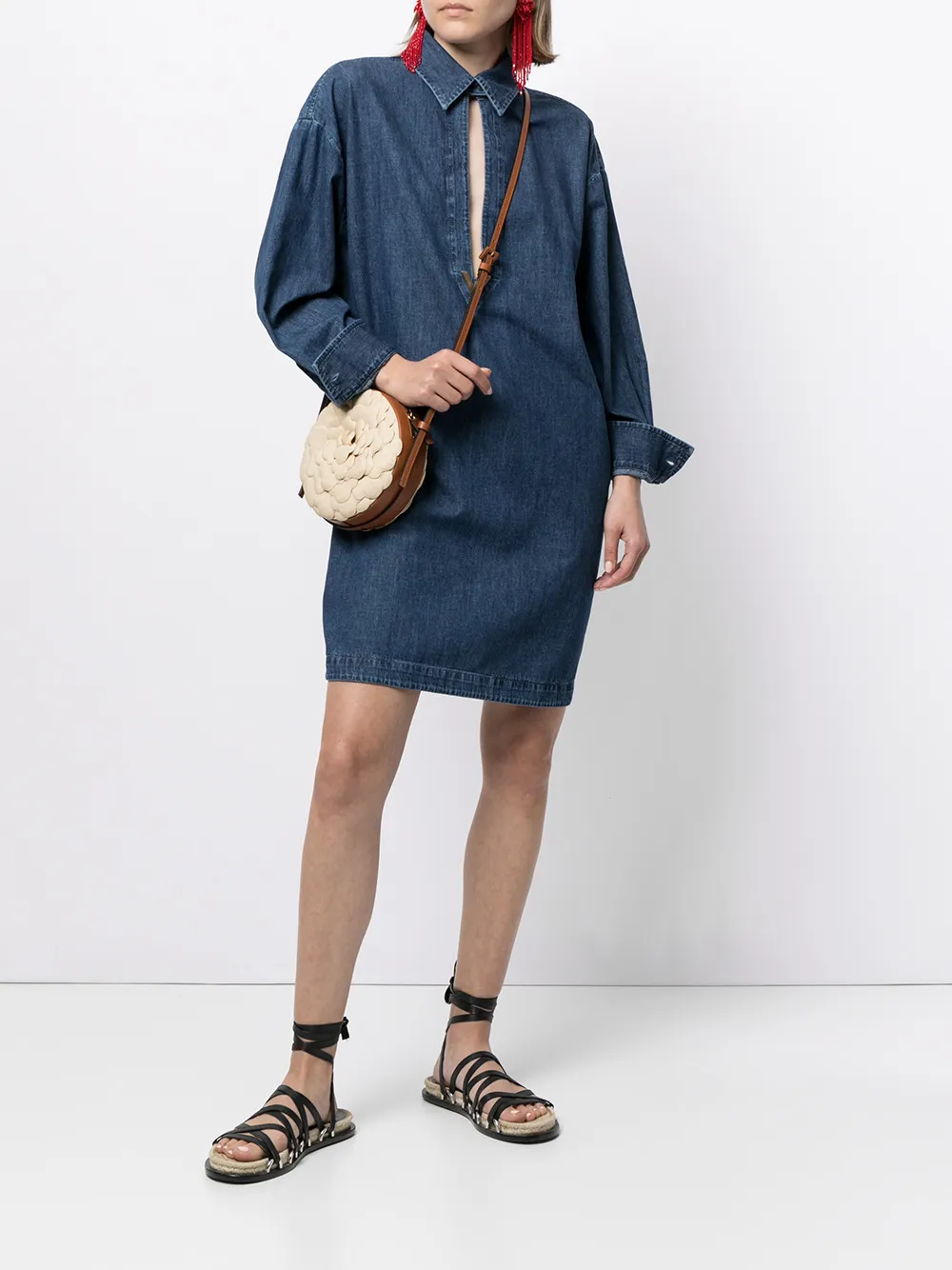 фото Valentino garavani сумка на плечо с аппликацией