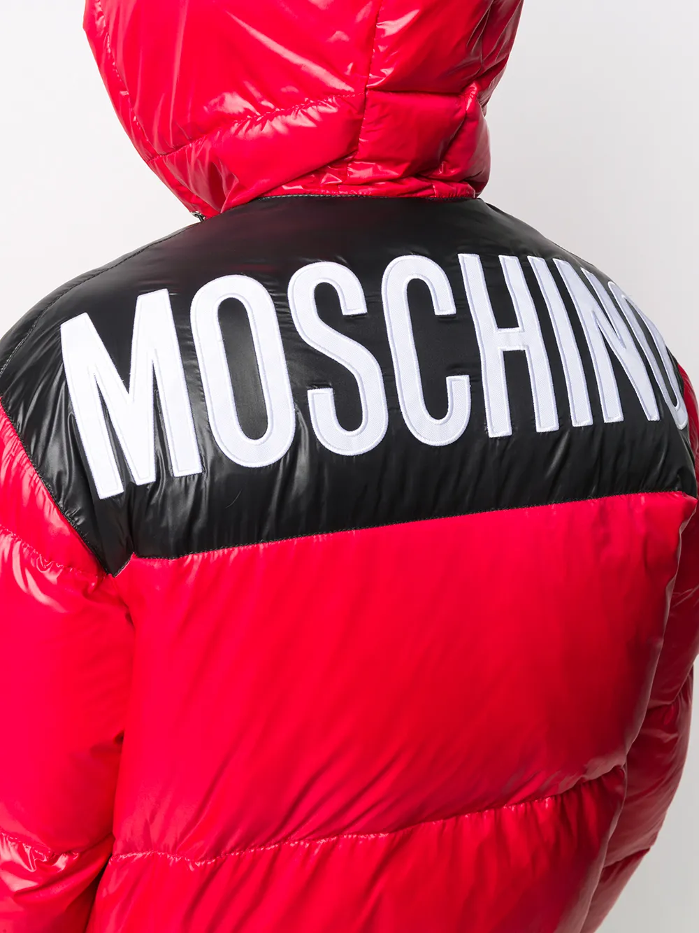 фото Moschino пуховик на молнии с логотипом
