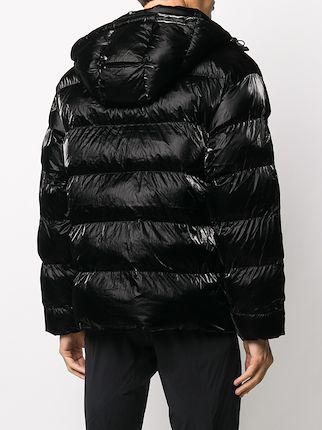 Moncler Almond 填充夹克展示图