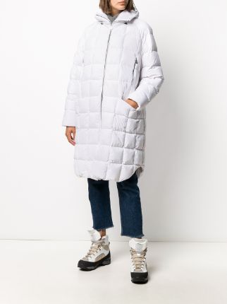 hooded puffer coat展示图