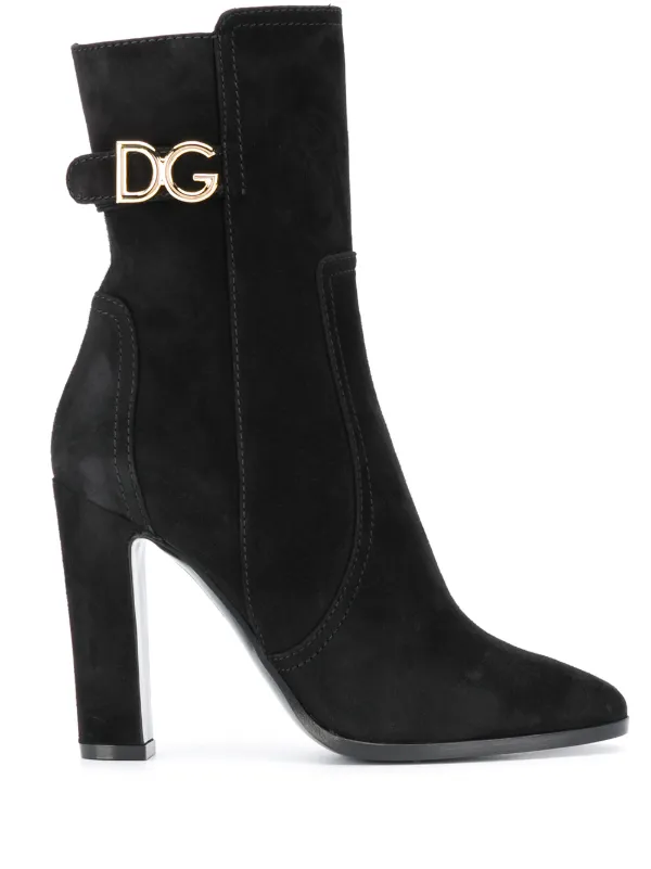 caroline boot