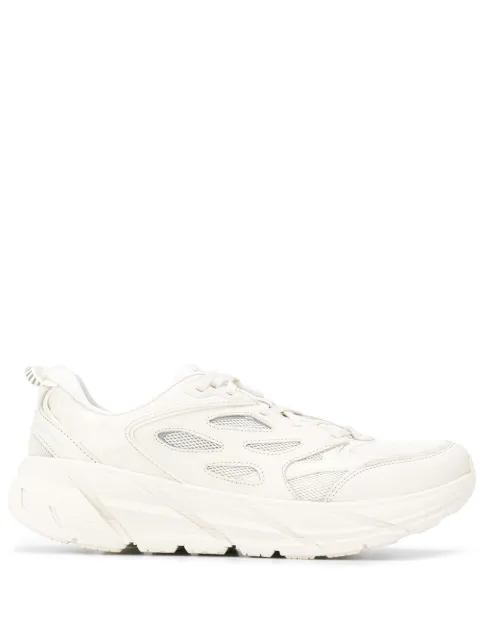 HOKA tenis con paneles de malla