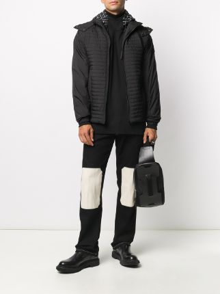 lightweight puffer jacket展示图