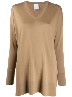 V-neck wool jumper by Max Mara, available on farfetch.com for $370 Olivia Palermo Top SIMILAR PRODUCT