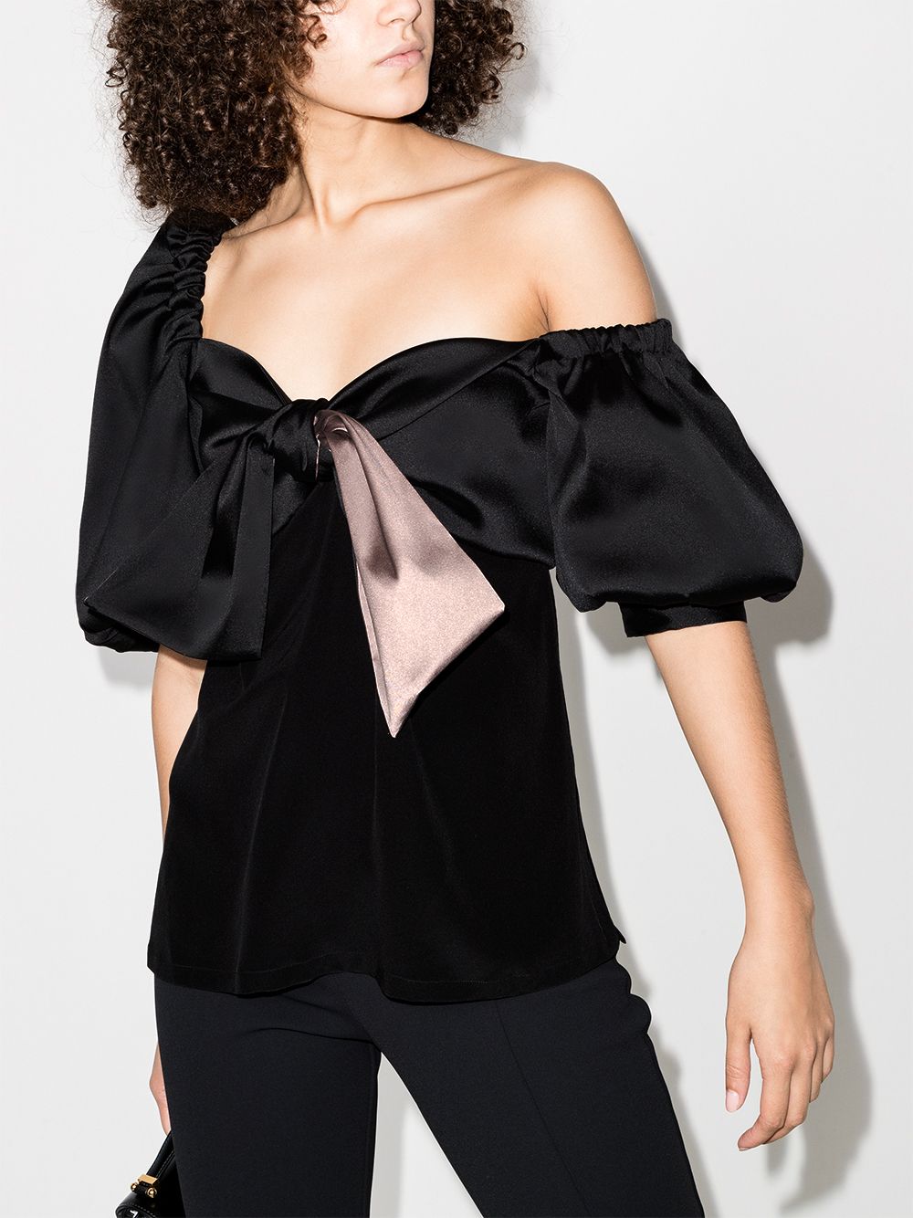 фото Silvia tcherassi bess cold shoulder blouse