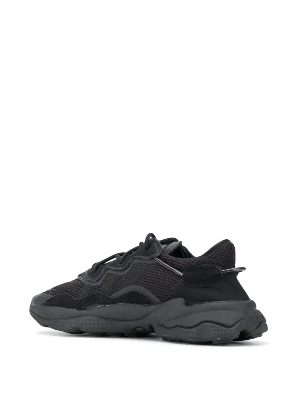 Adidas ローカット スニーカー | ブラック | FARFETCH JP