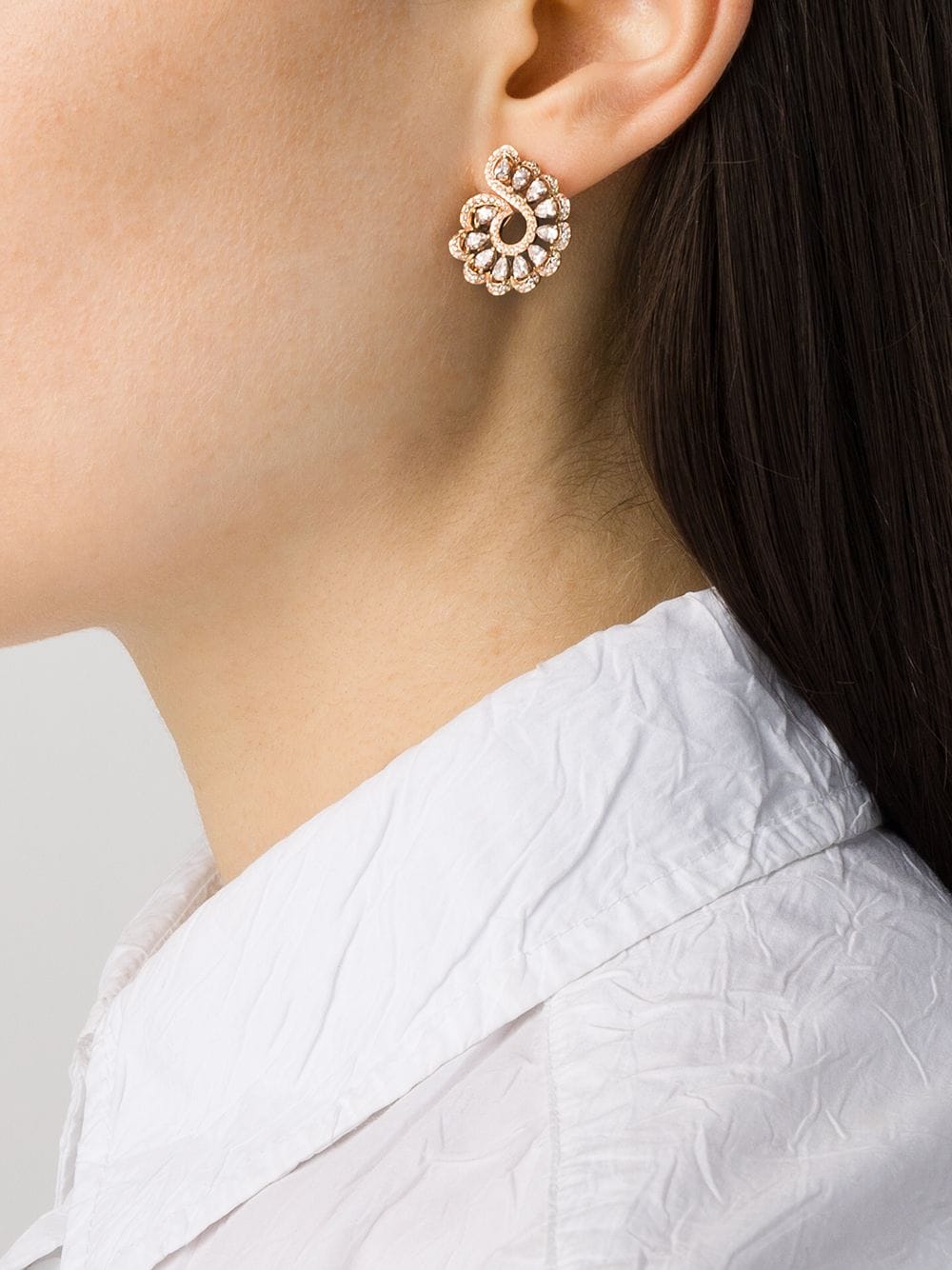 Shop Chopard 18kt Rose Gold Precious Lace Vague Diamond Swirl Earrings In Pink