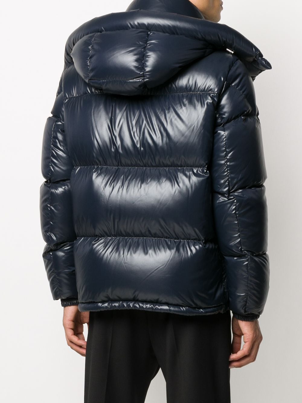 фото Moncler пуховик montbeliard