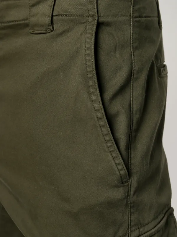 green cargo pants