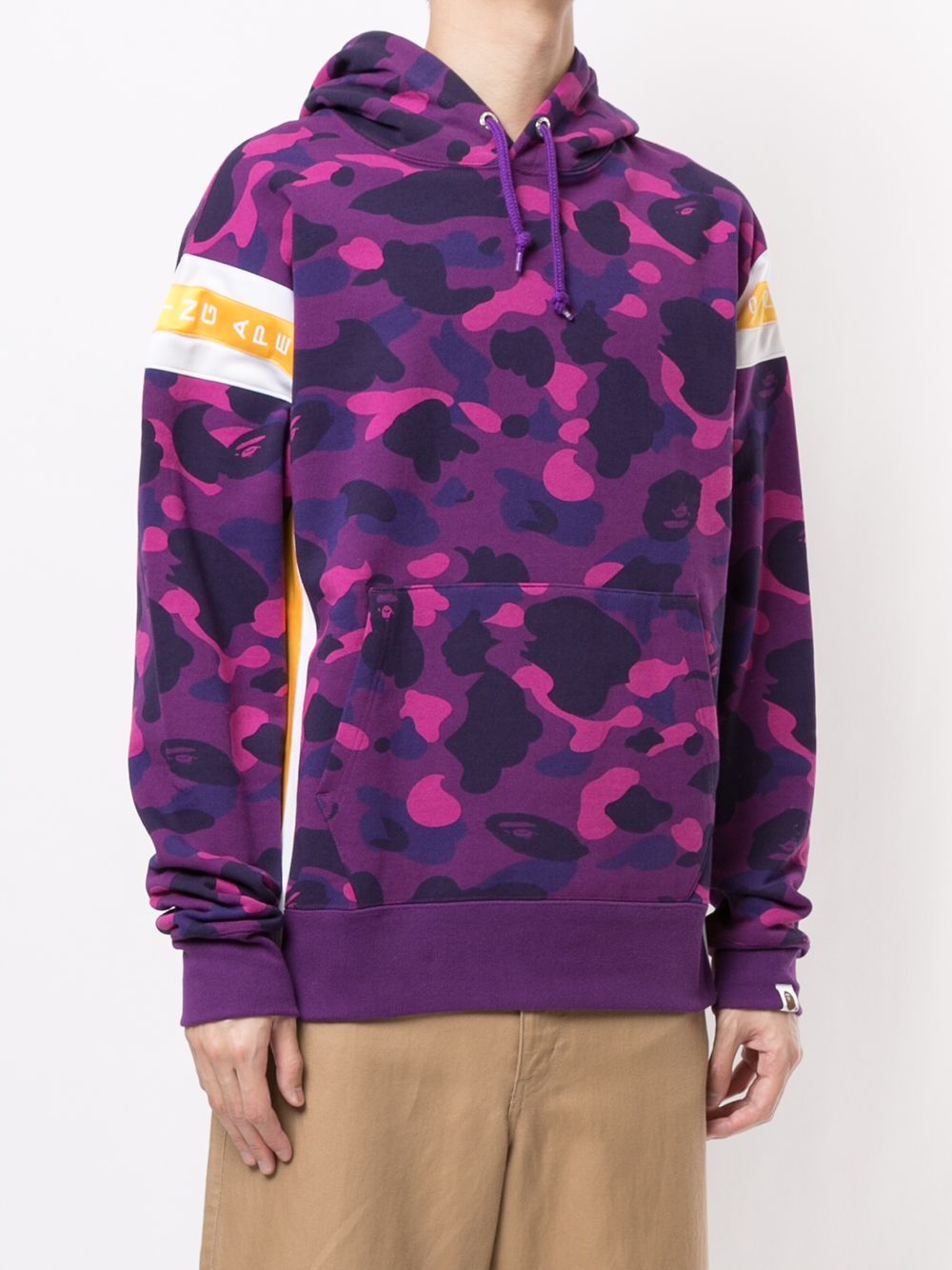 фото A bathing ape® camouflage-print drawstring hoodie