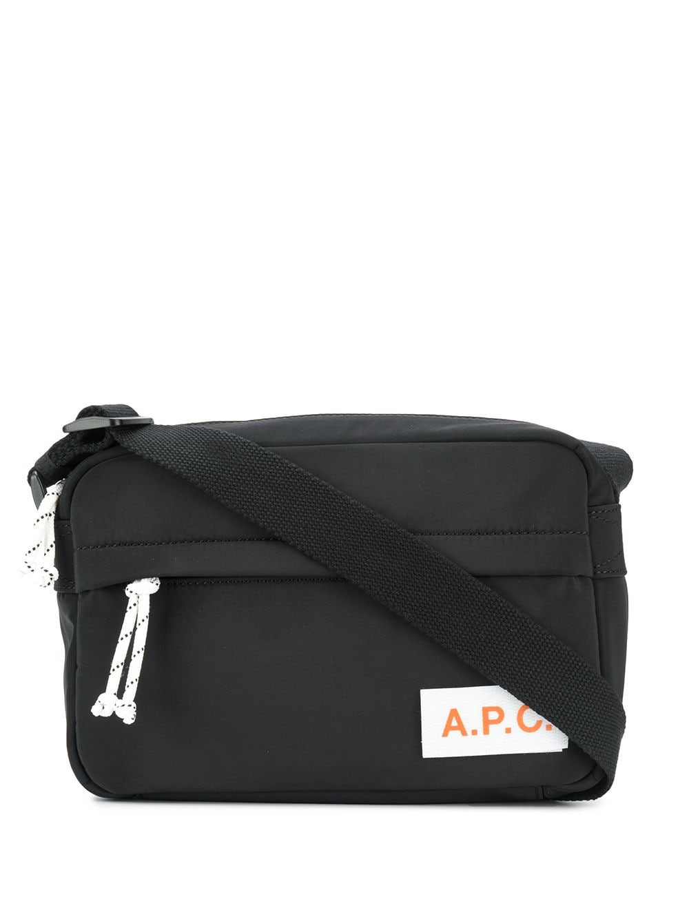 фото A.p.c. сумка на плечо с нашивкой-логотипом