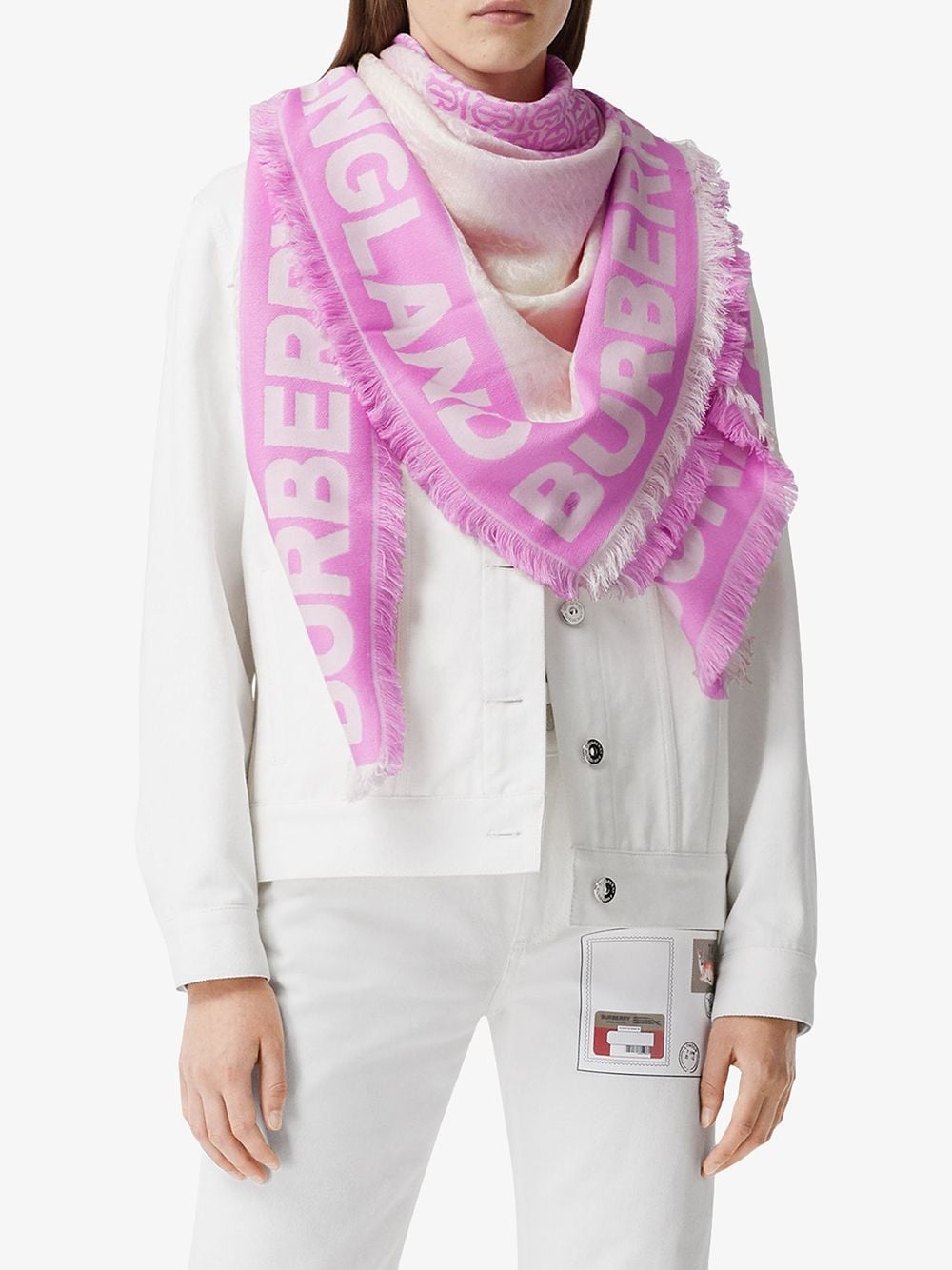 фото Burberry жаккардовый шарф с монограммой