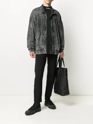 high-neck stonewashed bomber jacket展示图