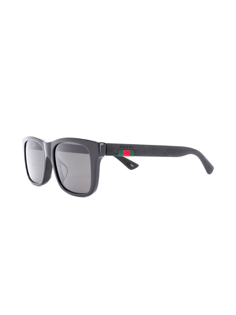 Shop Gucci Square-frame Sunglasses In Black