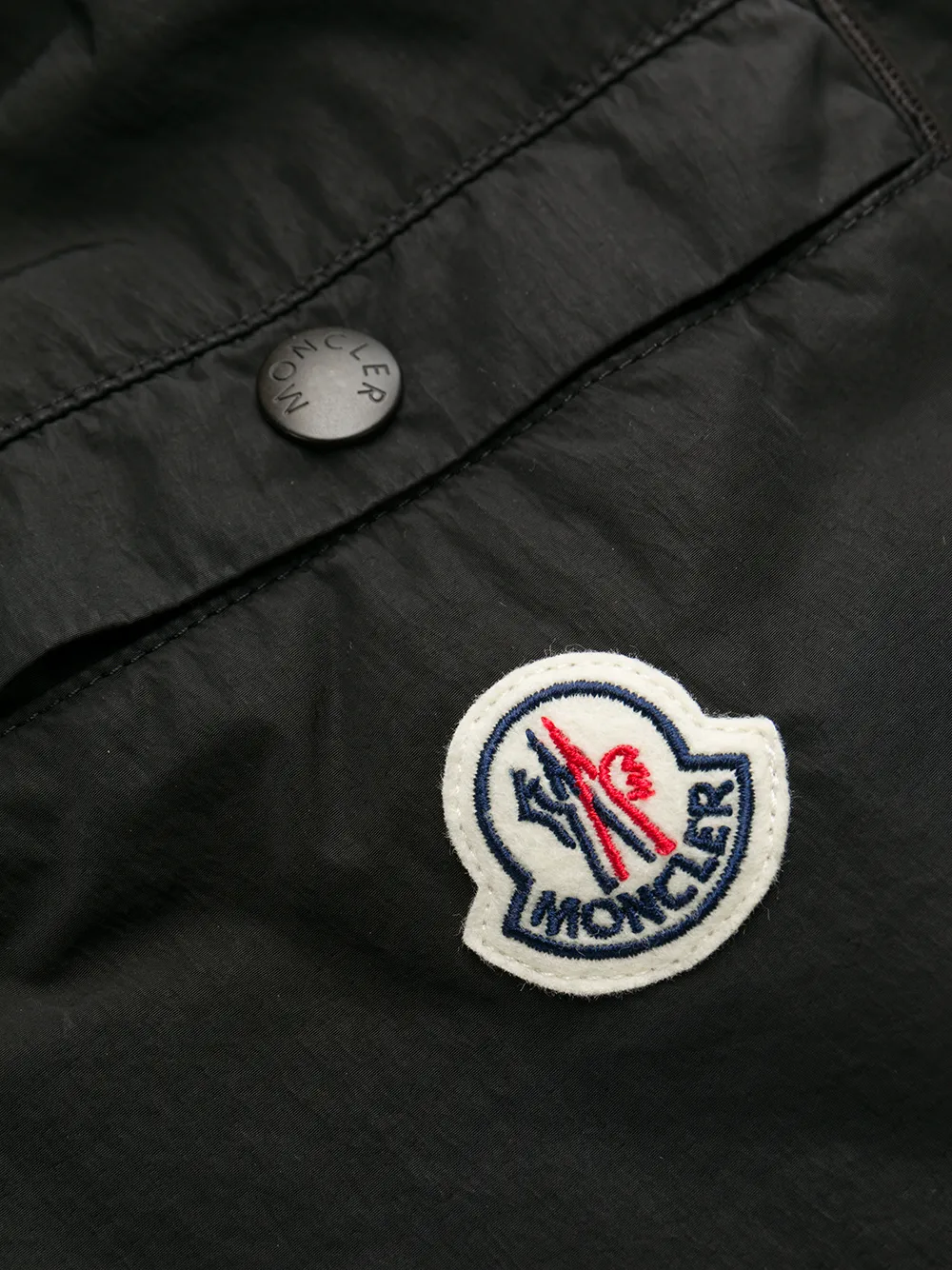 贅沢品 Moncler カーゴ トラックパンツ