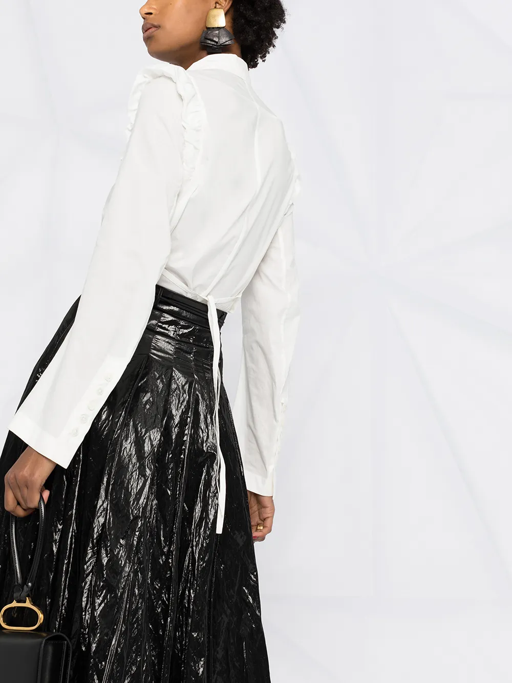 фото Ann demeulemeester рубашка с оборками на плечах