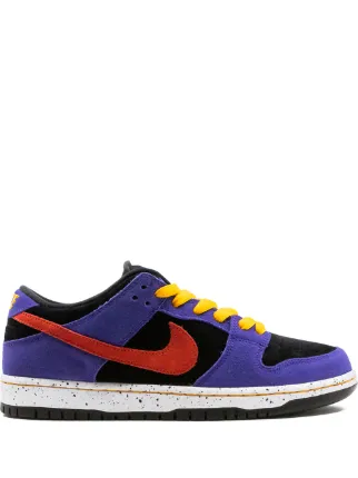 Nike SB Dunk Low 