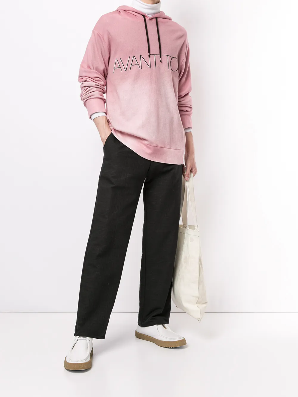 Avant Toi Hoodie met geborduurd logo - Roze