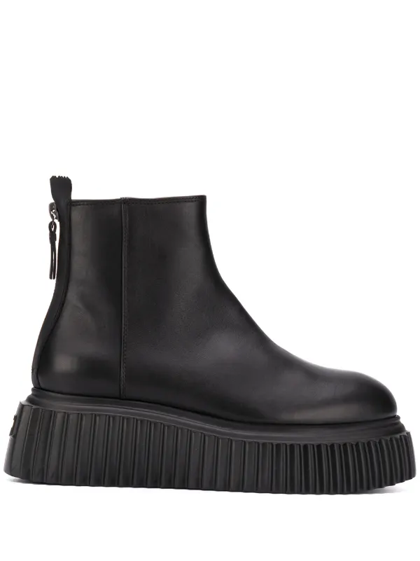 chunky shoe boots