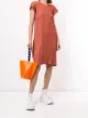 الصورة 2 من Pleats Please Issey Miyake فستان معتدل المقاس بكسرات