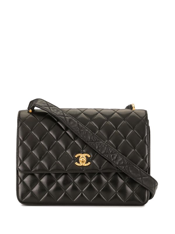 chanel quilted crossbody bag