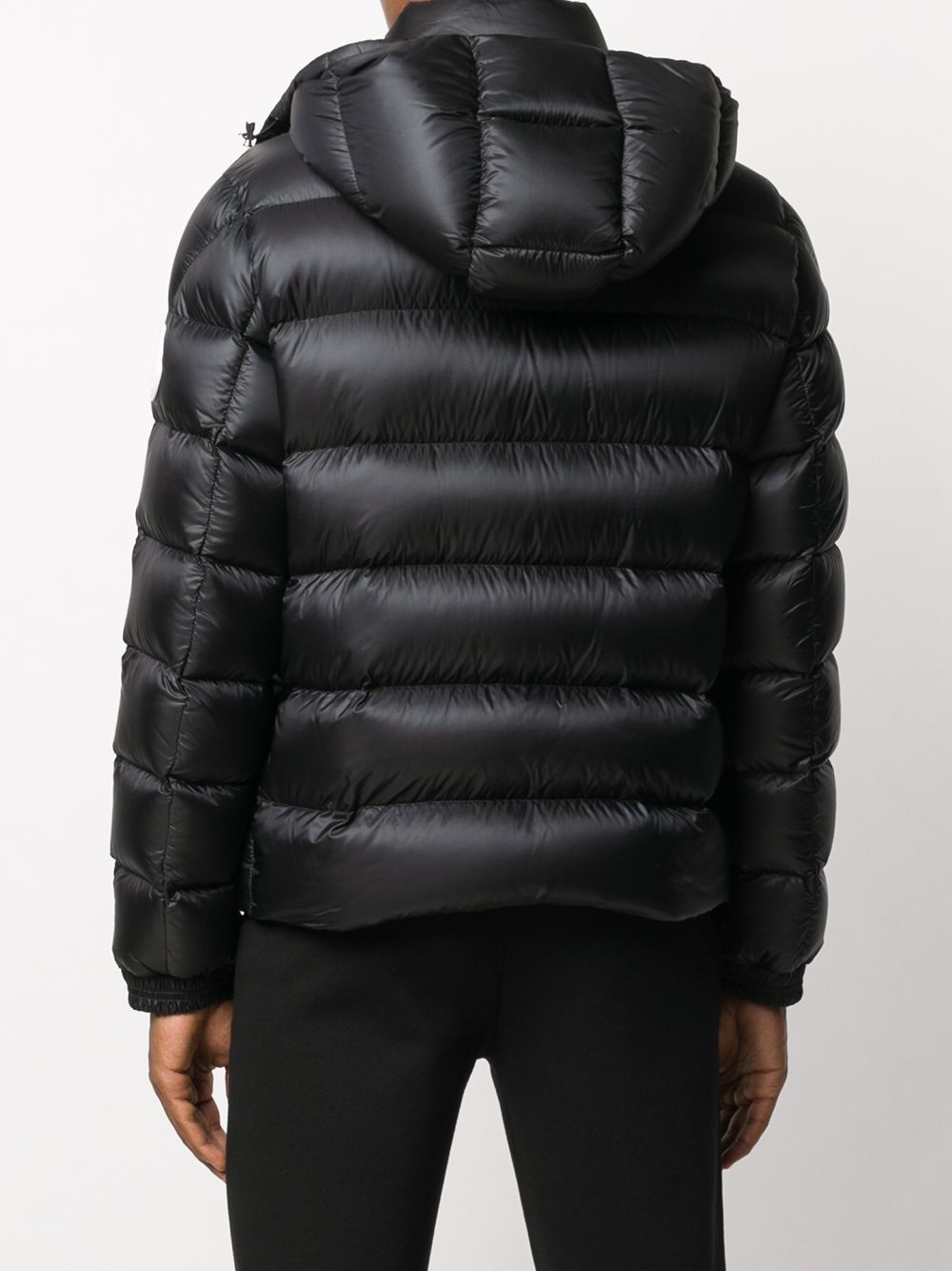 фото Moncler пуховик arves