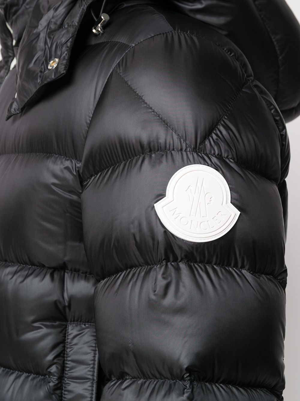 фото Moncler пуховик arves