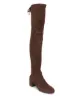 الصورة 2 من Stuart Weitzman بوت 'أوديني' بطول فوق الركبة