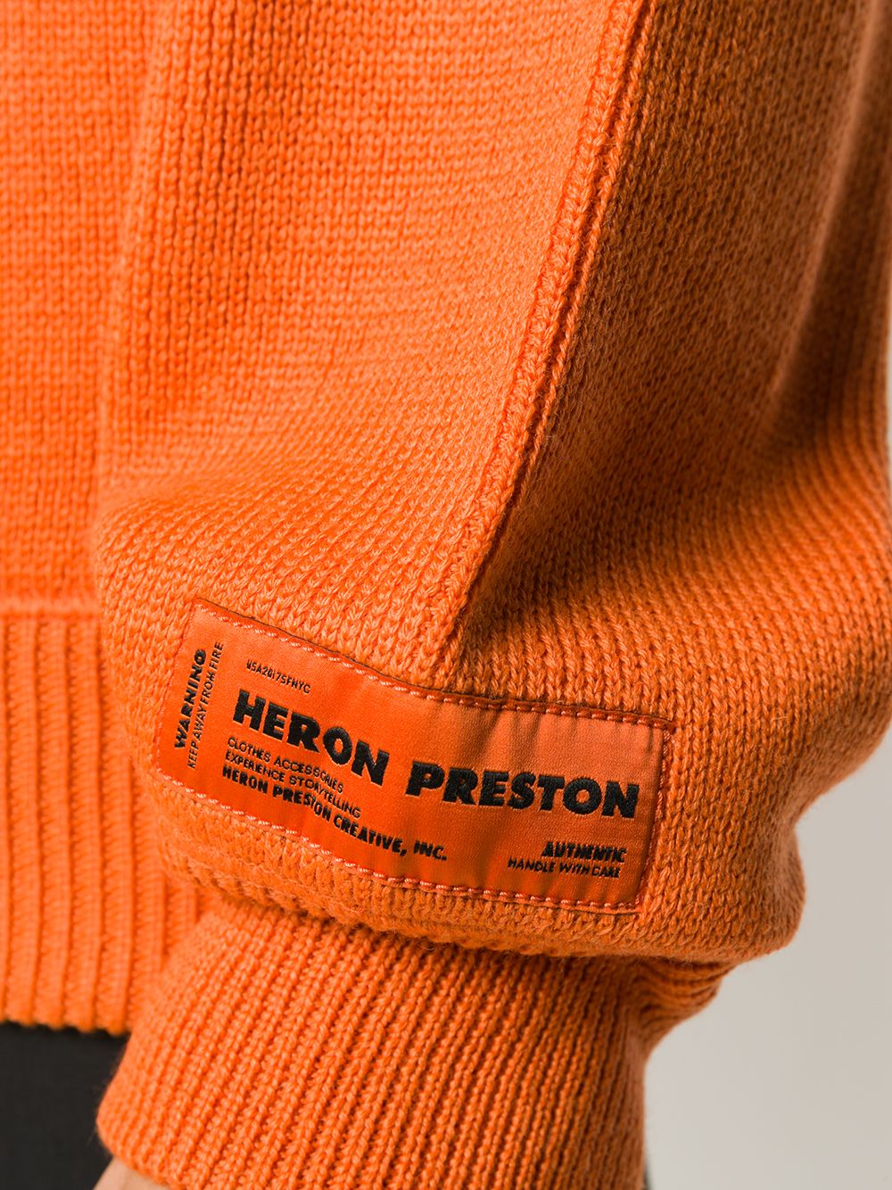 фото Heron preston stamp crew neck jumper