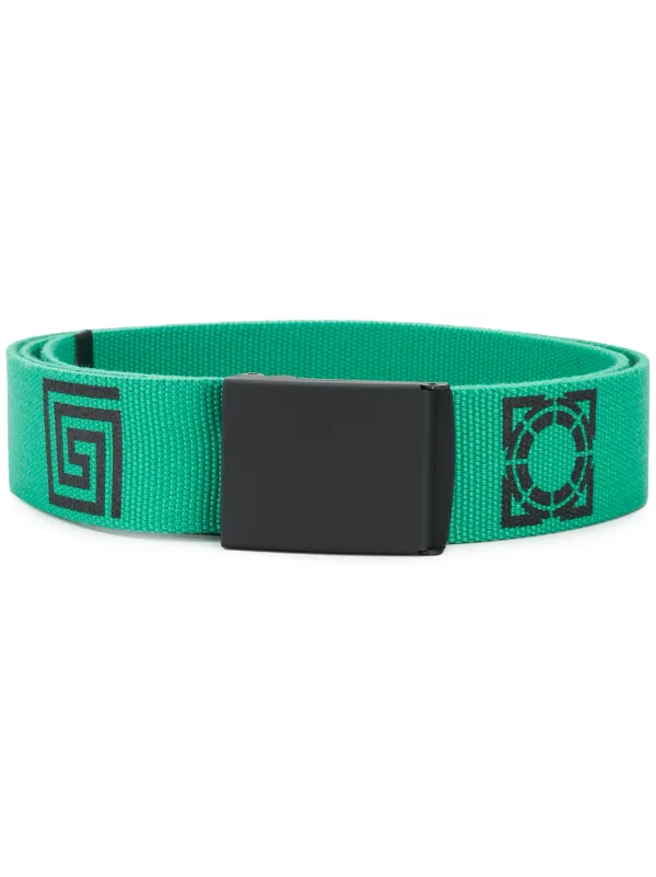 white fabric belt