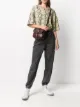 الصورة 2 من Golden Goose شنطة كروس بمشبك