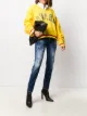 الصورة 2 من Dsquared2 سويت شيرت فضفاض بشعار الماركة