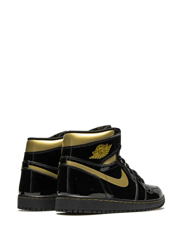 Black and gold retro jordans deals