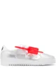 الصورة 1 من Off-White سنيكر ميتاليك بدون رقبة