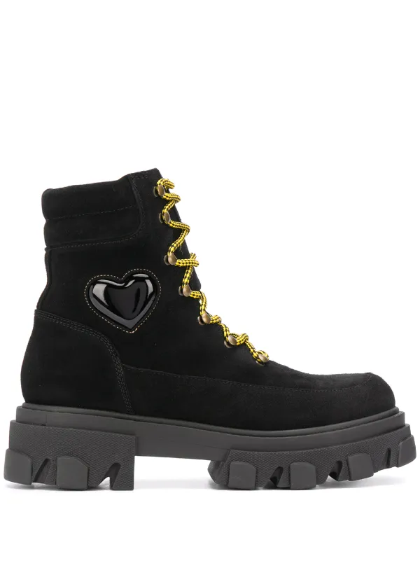 chiara ferragni boots