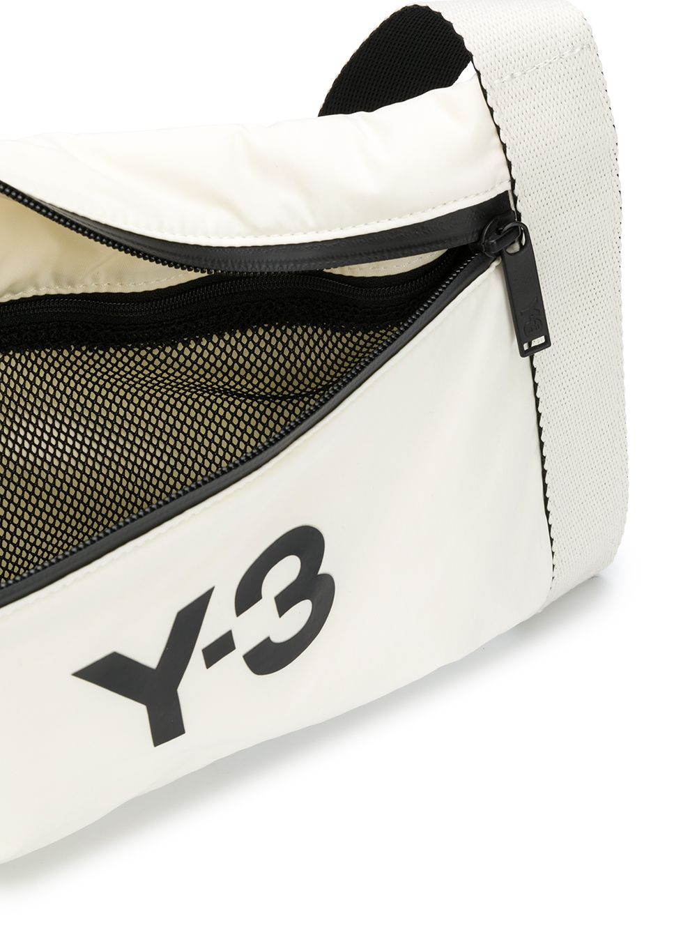 фото Y-3 zipped pouch shoulder bag