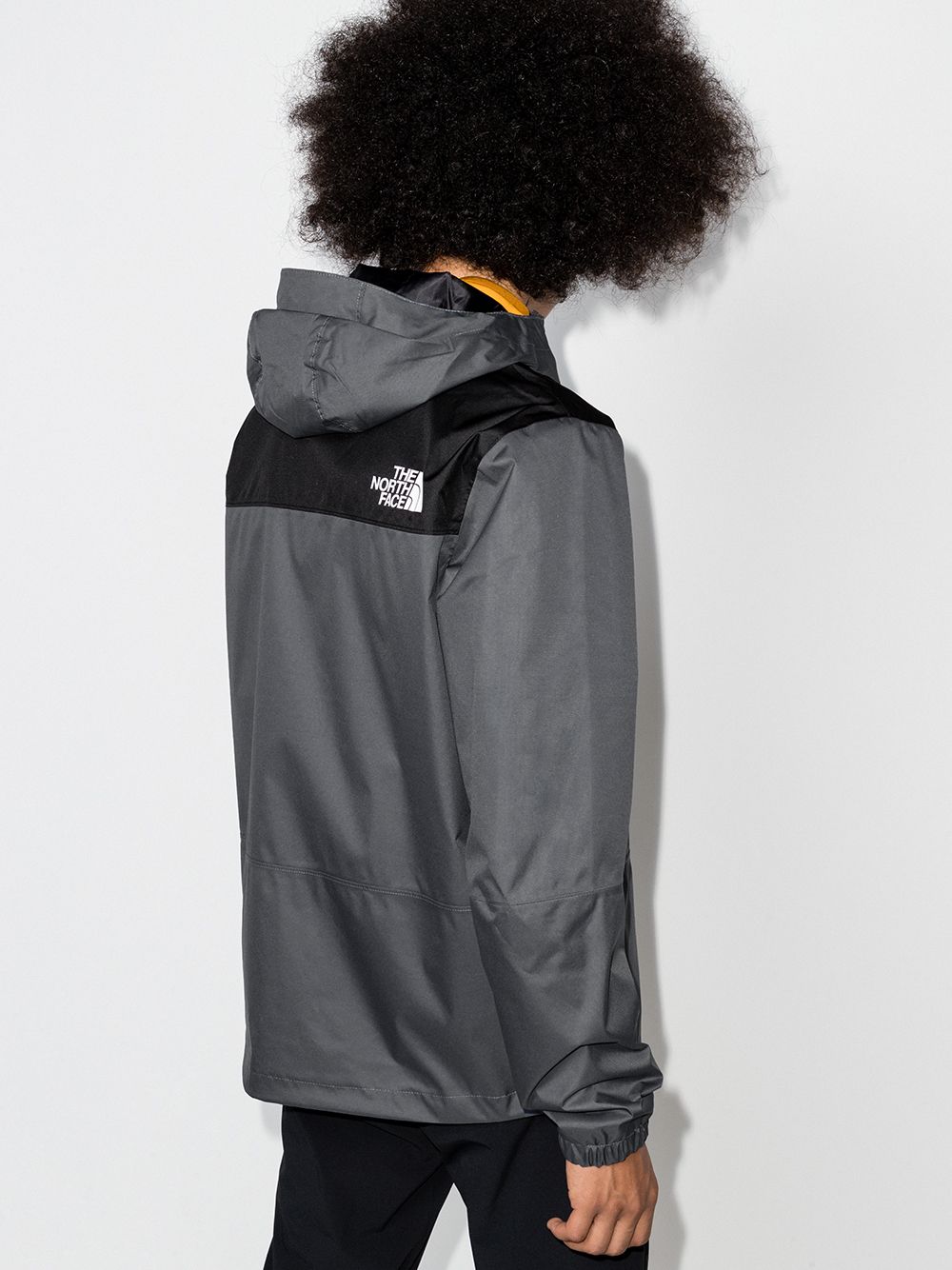 фото The north face двухцветная куртка на молнии с капюшоном