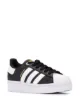 الصورة 2 من adidas سنيكر سوبر ستار بنعل بلاتفورم