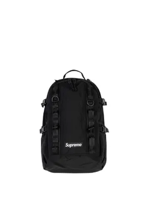 gucci supreme sling backpack