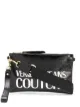 الصورة 1 من Versace Jeans Couture كلاتش بنقش شعار الماركة