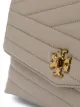Tory Burch شنطة عملية بتفصيل خياطة