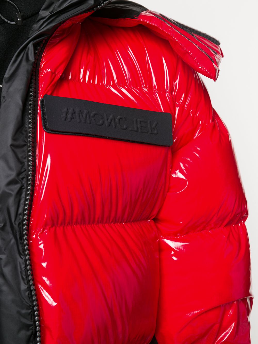 фото Moncler grenoble глянцевый пуховик