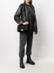 الصورة 2 من Emporio Armani شنطة كتف بشعار الماركة