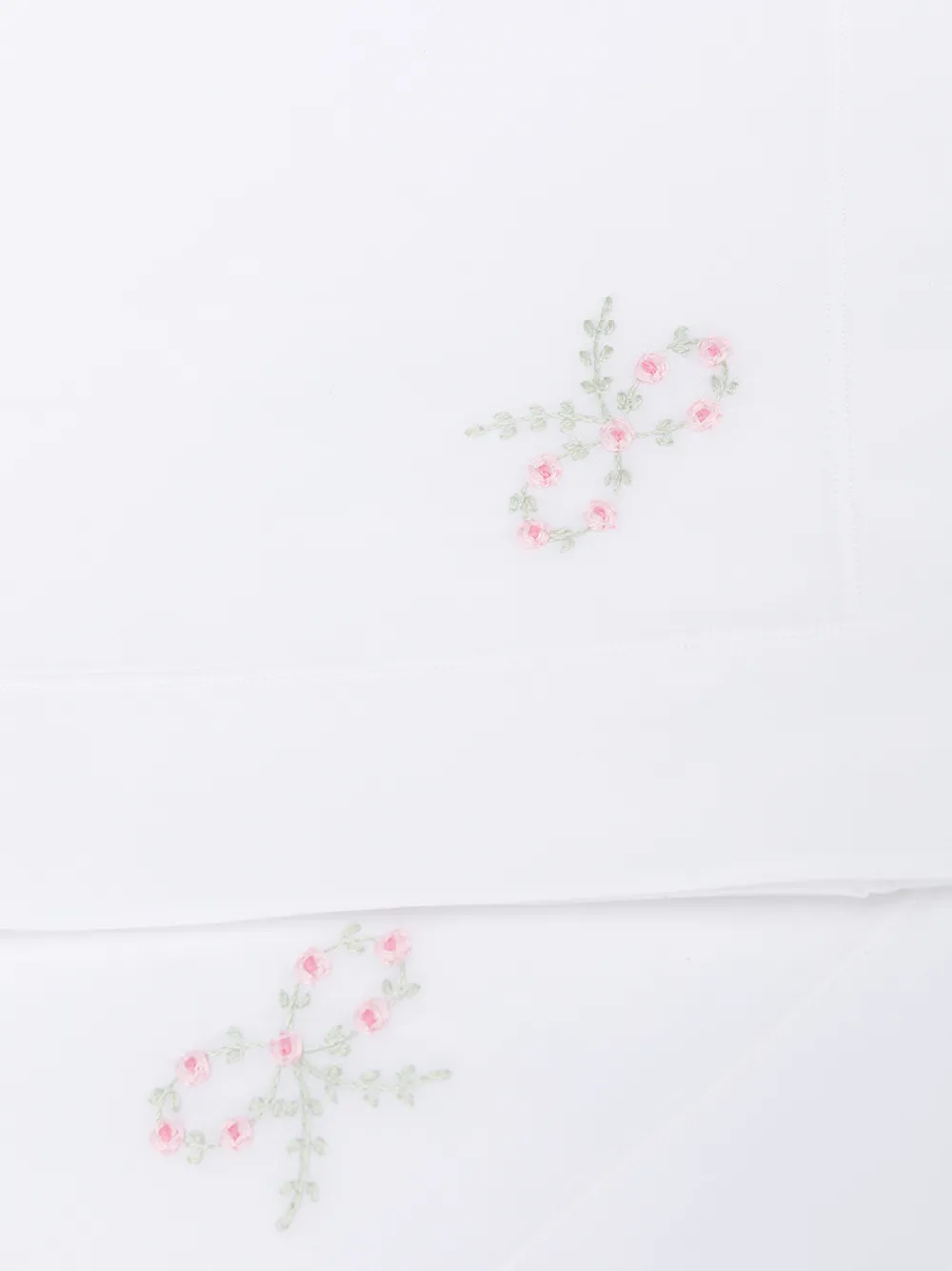 Mariella Ferrari Deken met geborduurde strik - Wit