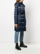 Ea7 Emporio Armani معطف مبطن بحزام