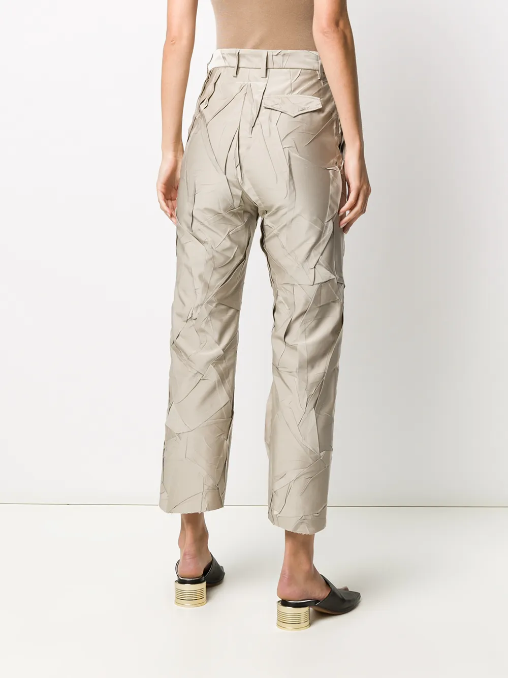 фото Mm6 maison margiela укороченные брюки с жатым эффектом