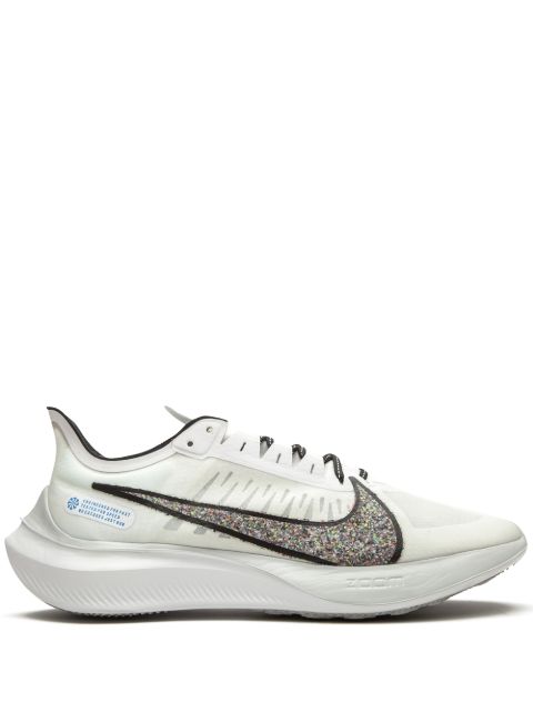 nike zoom gravity all white