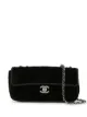 الصورة 1 من Chanel Pre-Owned شنطة كتف مبطنة بتصميم المعين 2006